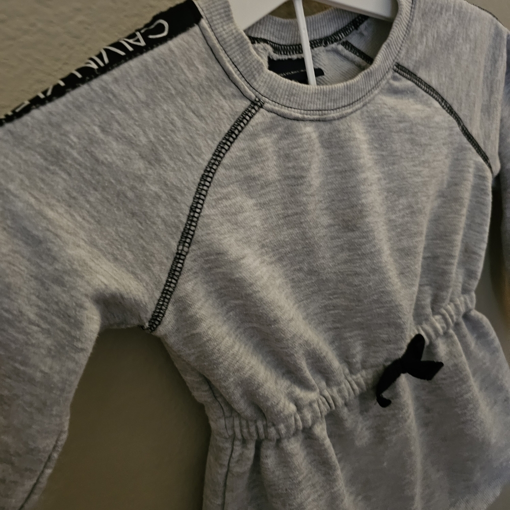 Calvin Klein Gray and Black Kids Outfit - Picture 4 of 9
